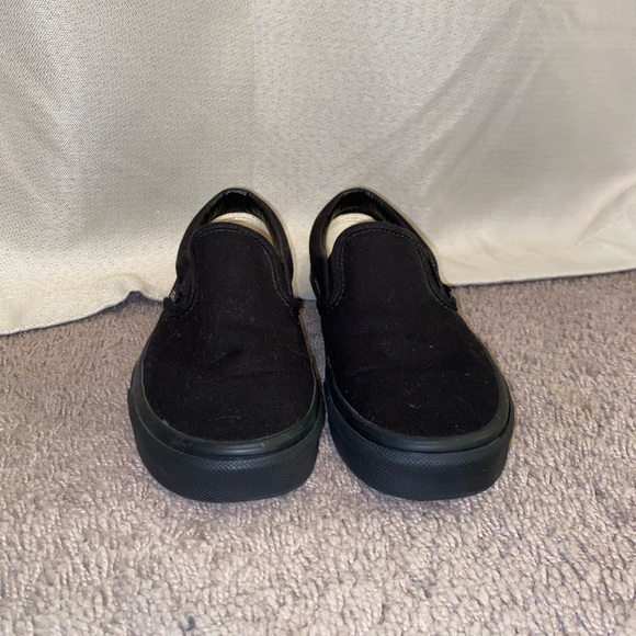 Vans Slip Ons NWOT - Picture 2 of 3